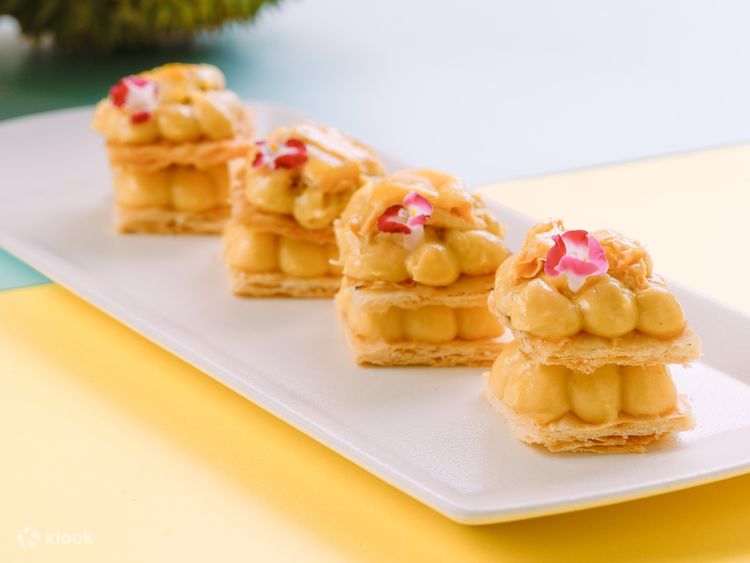 Buffets Receptions ビュッフェレセプション セントレジスホテル大阪 | 花の都パリをイメージしたフレンチ