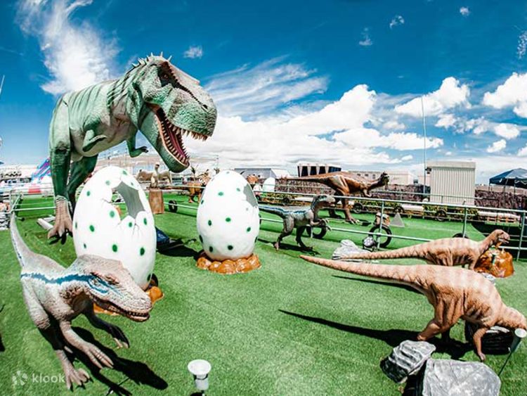 Dinosaur bbq reservation top