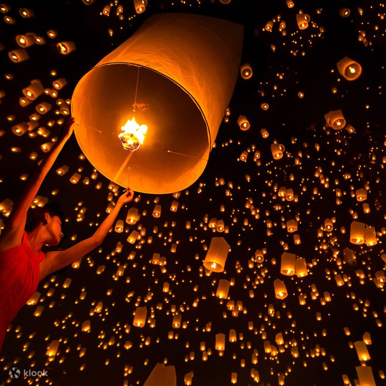 Lentera di Thailand