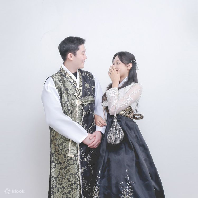 Hanbok Rental near Gamcheon Culture Village in Busan Klook