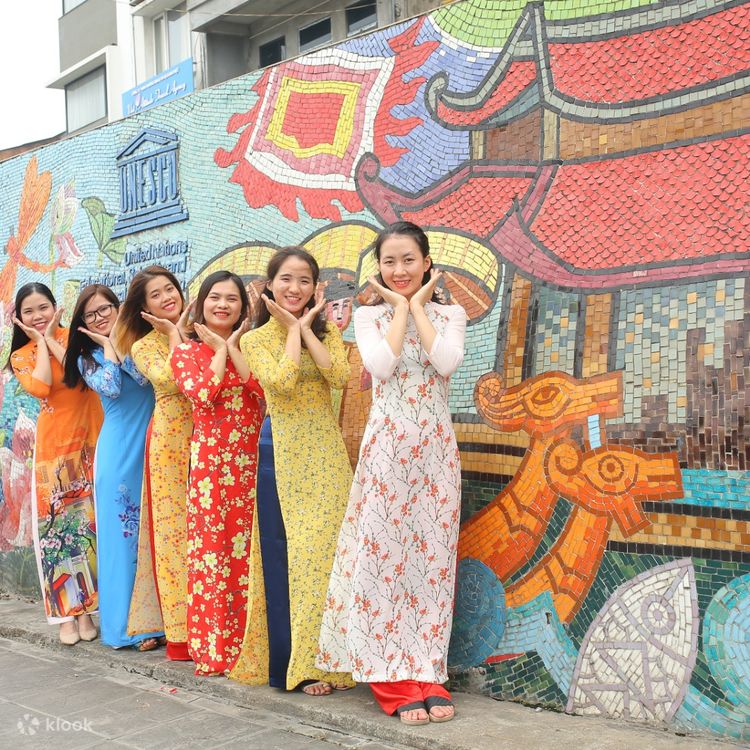 Ao dai for women 2025