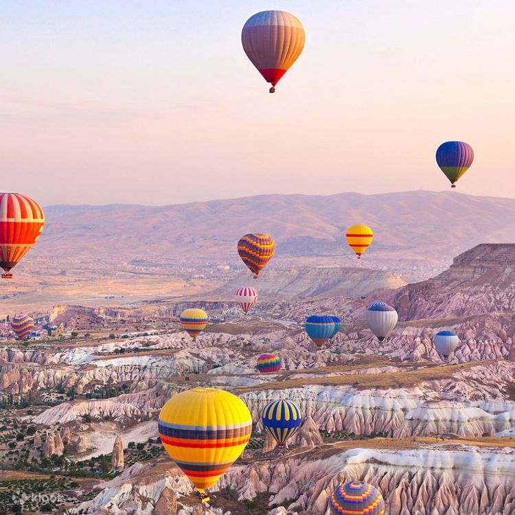 hot air balloon flights for 2