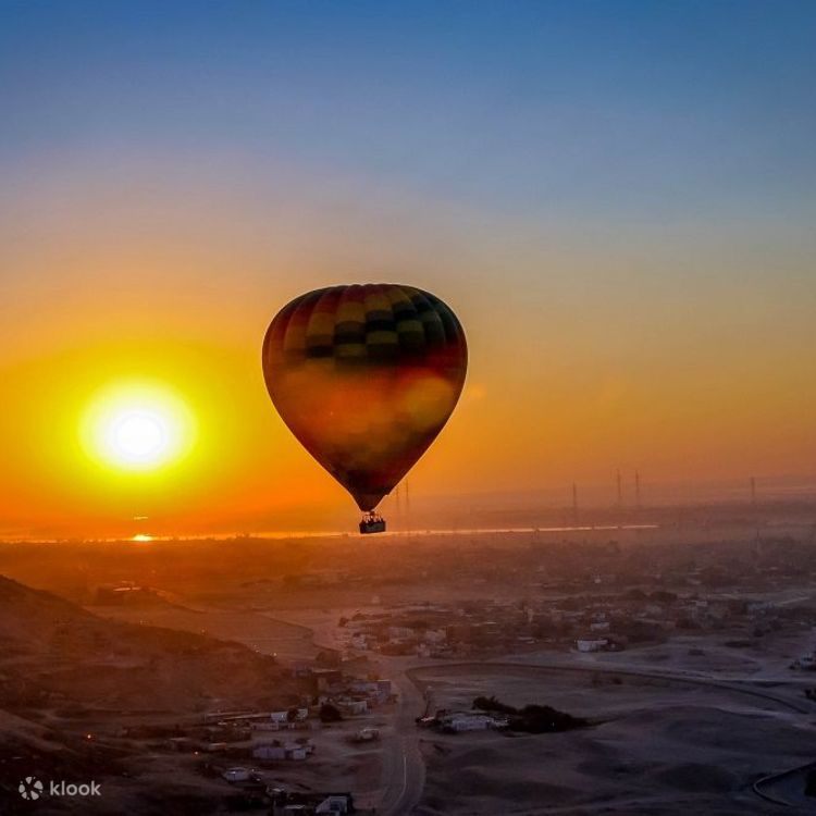 Sunrise hot air balloon ride cheap