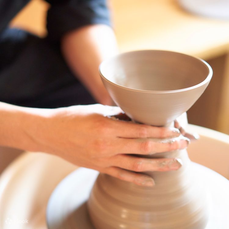 Online reservation for electric potter's wheel making experience (Kyoto) - Klook United States