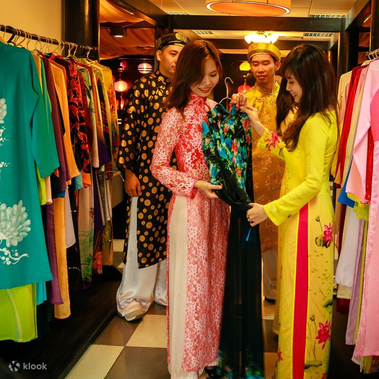 Vietnamese clothing