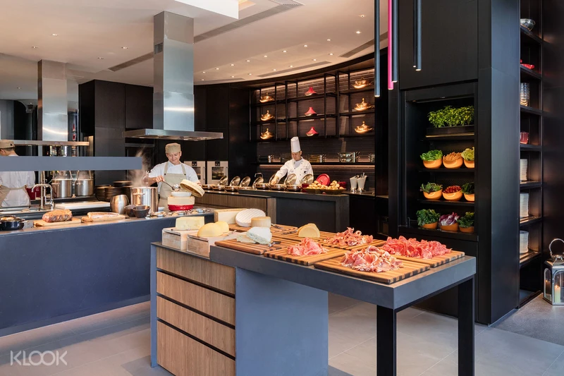 The Lounge At Jw Marriott Hotel Hong Kong Klook Hong Kong