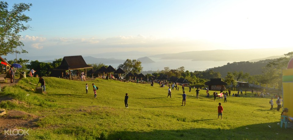Tagaytay City Lemery Castle Tour