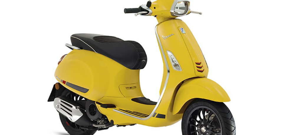 Rental Scooter Vespa di Bali