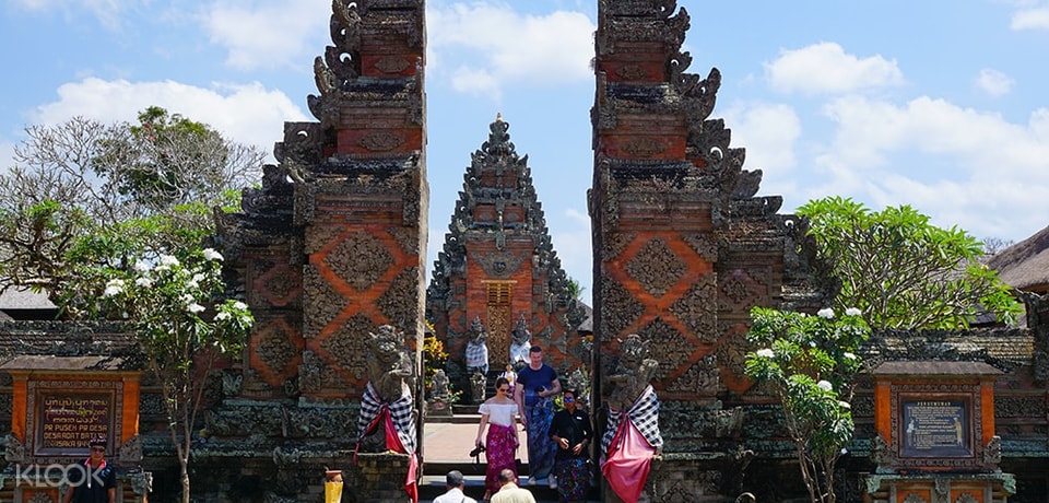 D'Tukad Blangsinga, Goa Gajah, Batuan Temple Land Tour ...