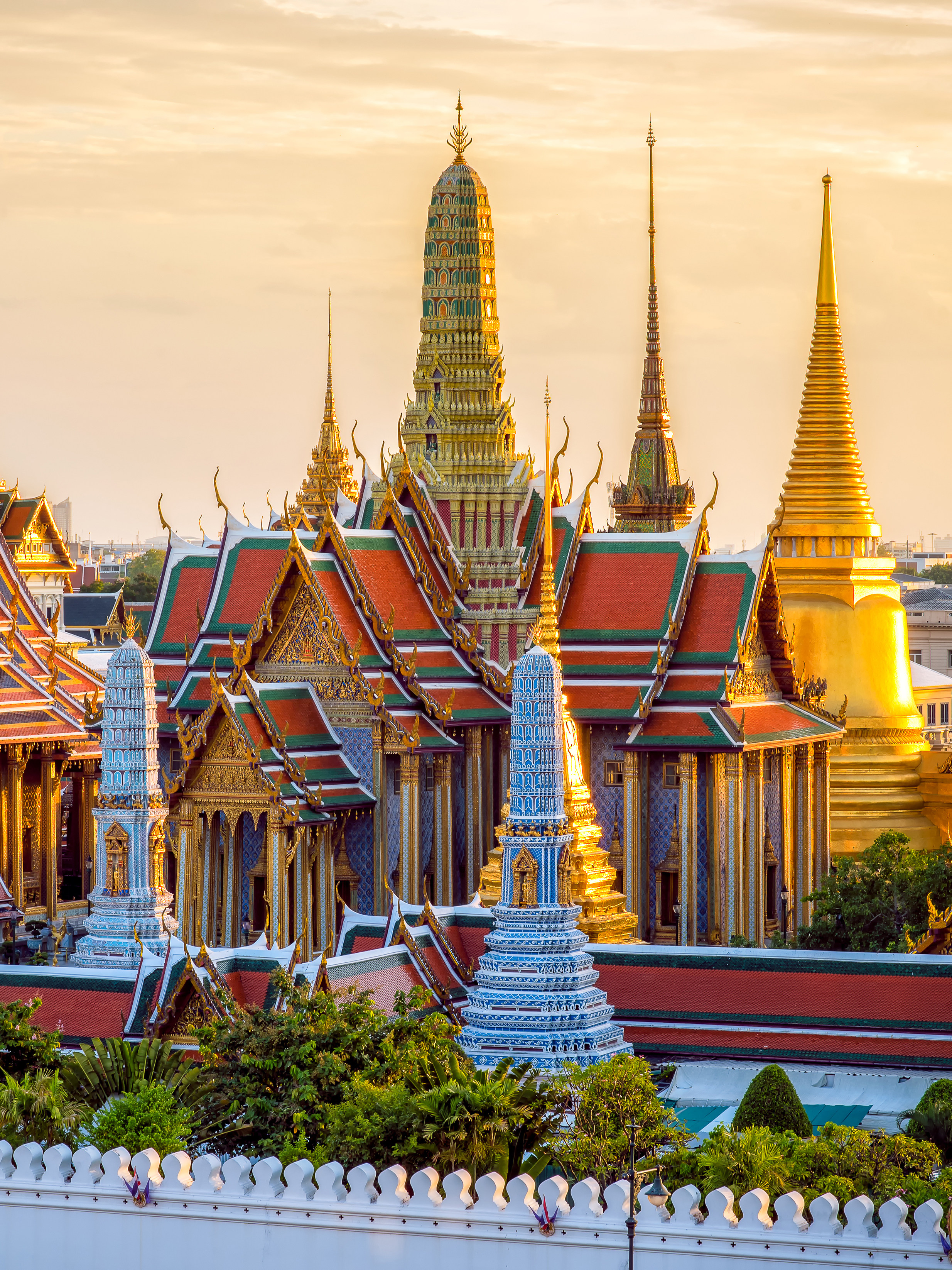 Top 10 Must Visit Tourist Attractions In Bangkok Thailand Thepaint 