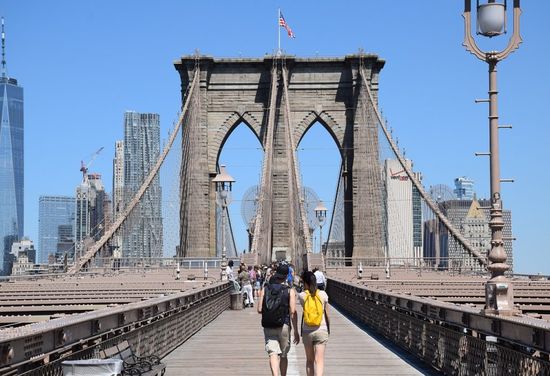 Stesen Brooklyn Bridge - City Hall