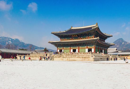 Namsangol Hanok Village