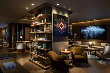The Hari Hong Kong #5