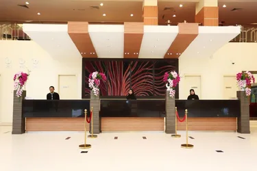 登嘉楼拉亚酒店及会议中心 #4
