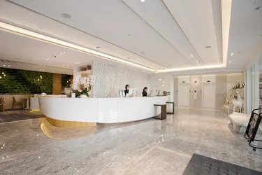 卡尔登酒店 #2