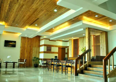 Sol Y Viento Mountain Hotspring Resort in Calamba #2