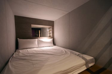 奇異果旅店 台中 站前二館 通鋪雙人床