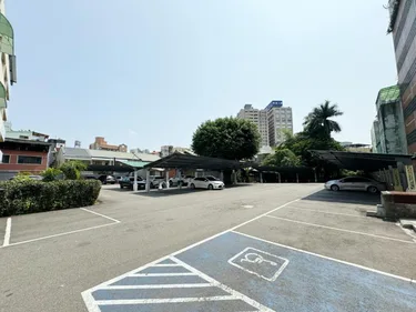台中爱莱时尚旅馆 #4