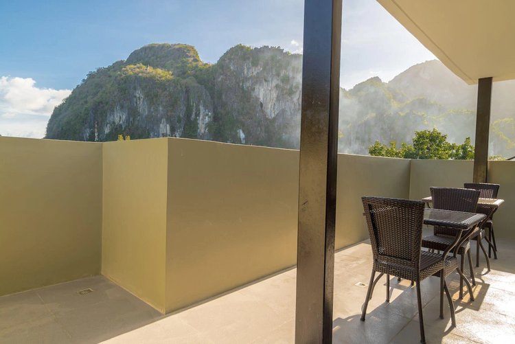 CORAL CLIFF HOTEL PROMO B: WITH AIRFARE VIA-PPS  ALL IN elnido Packages
