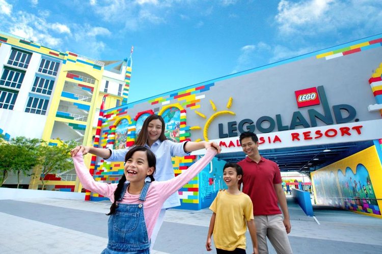 Legoland package deals sales