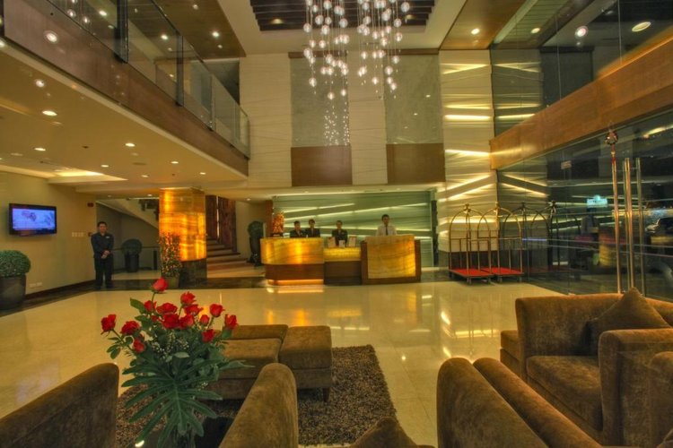 Armada hotel outlet