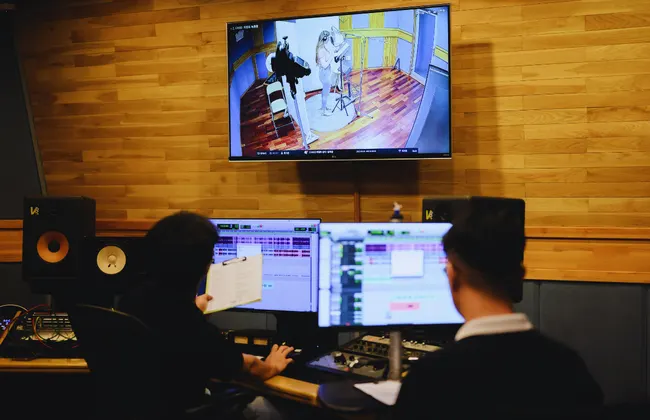 KING STUDIO K-pop recording and vocal experience