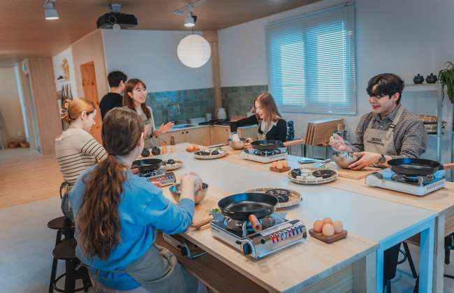 Mangwon Market Shopping & Korean Cooking Class