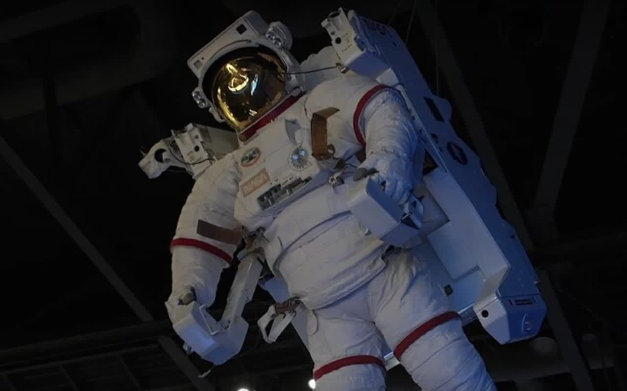 Kennedy Space Center Astronaut Training Experience: