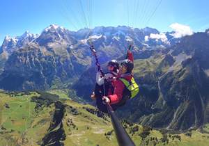 Paragliding in Lauterbrunnen