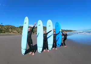 Surf Lessons in Hamilton, New Zealand