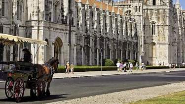 Horse-drawn carriage ride experience in Belem