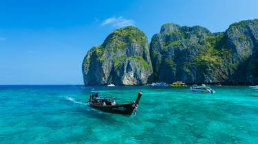 タイ 秘密の楽園 ピピ島のビーチで見る まるで別世界のような絶景 おすすめ旅行を探すならトラベルブック Travelbook