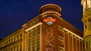 Hard Rock Cafe Lisbon dining experience