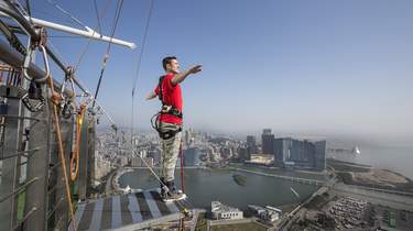 Bungee jumping a Macao