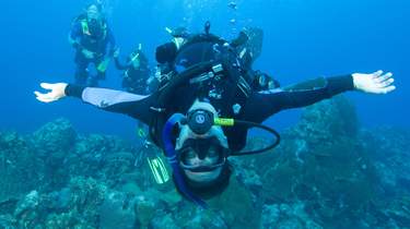 Beneath Barcelona's Waves: Advanced Diver with PADI 5* Dive  Center