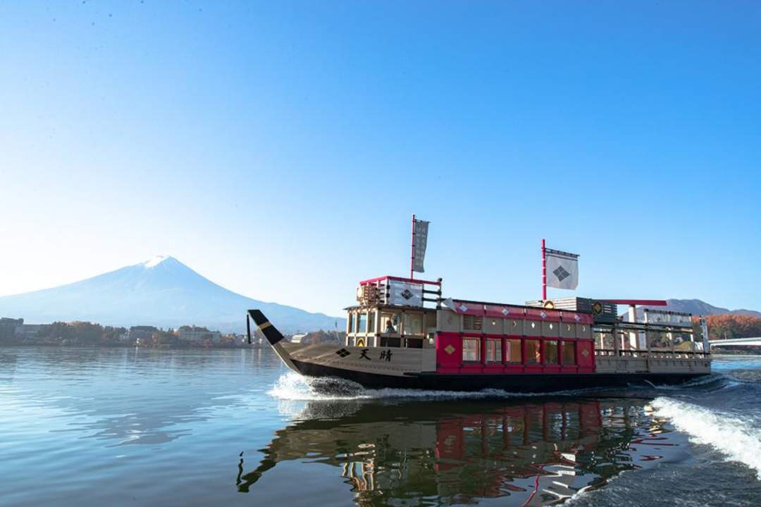 河口湖遊船能從另一個角度看富士山