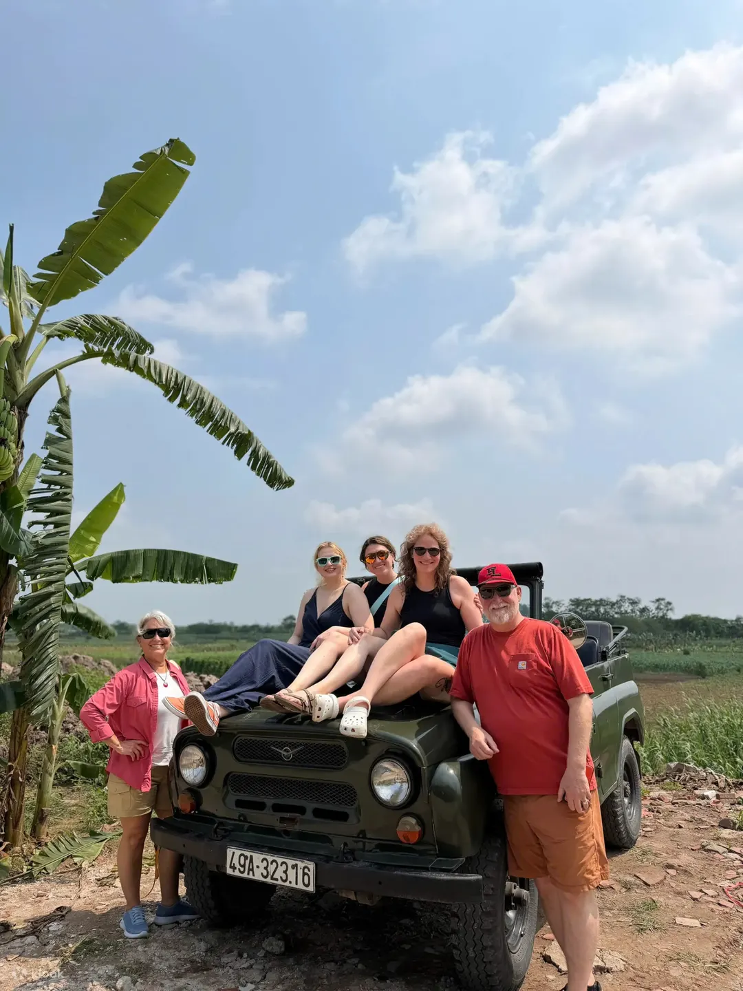 Hanoi Jeep City Highlights Tour | 2 Hours
