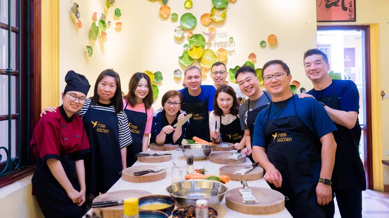 Rose Kitchen Cooking Class with Local Market Tour in Ha Noi by Klook