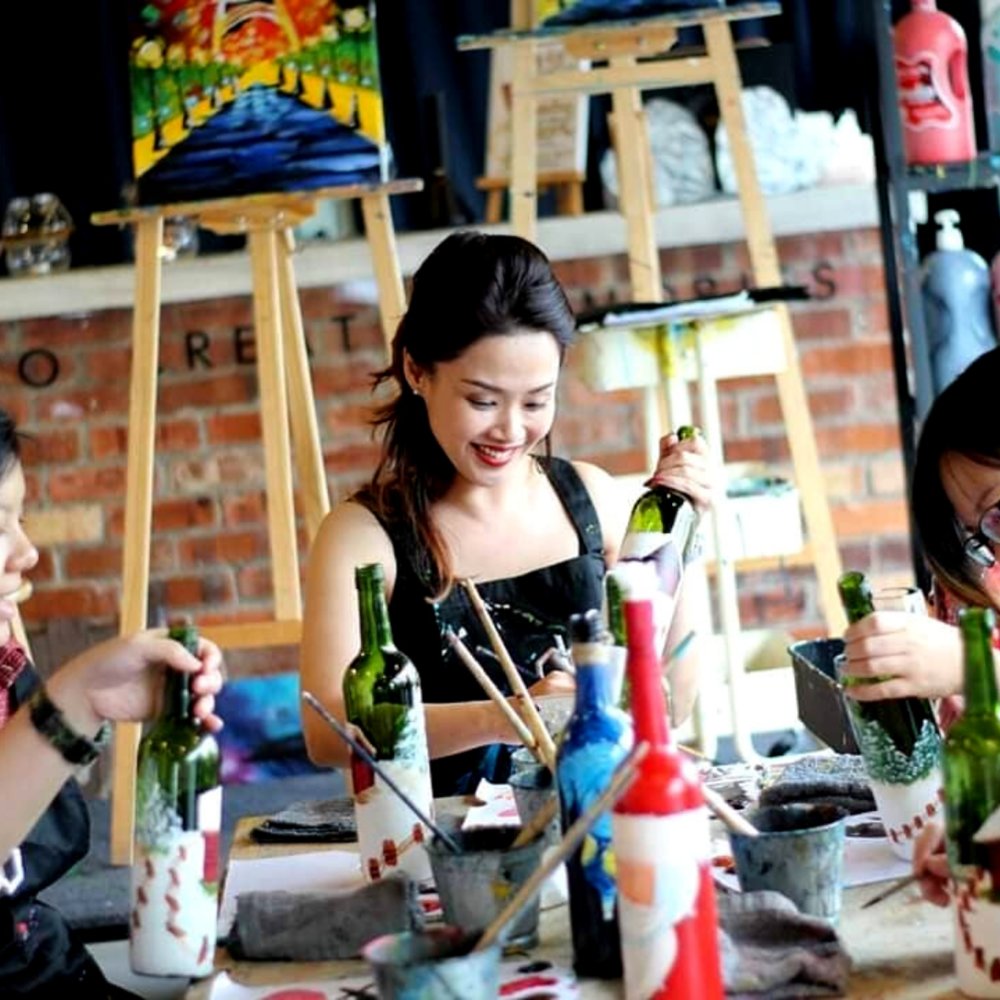 Sip And Paint Art And Bonding Damansara