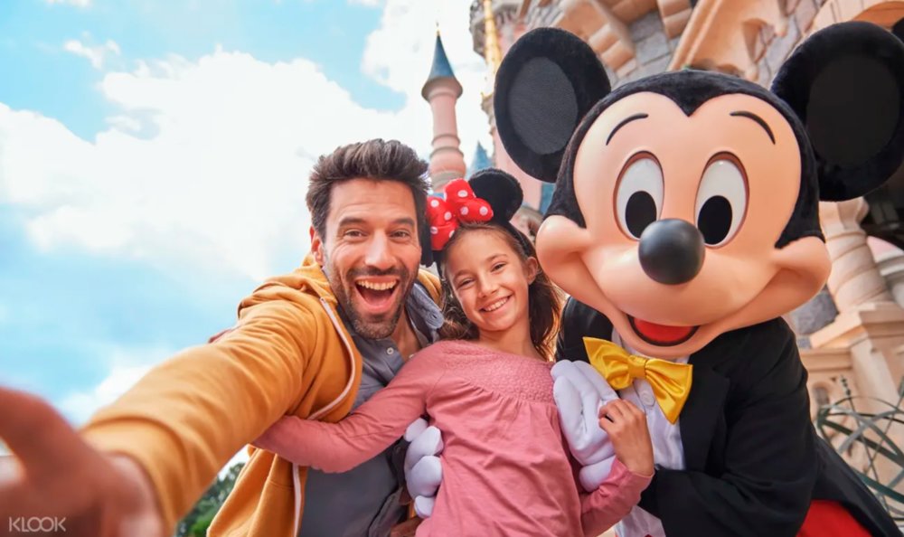 Disneyland Paris Disney Village Family with Mickey