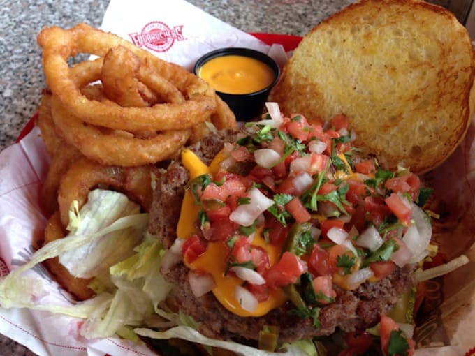 Fuddruckers