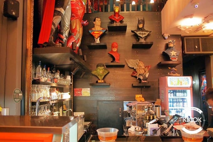 quán cafe ở singapore: hungry heroes