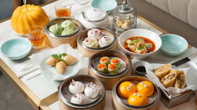 quán cafe ở singapore: hello kitty orchid garden