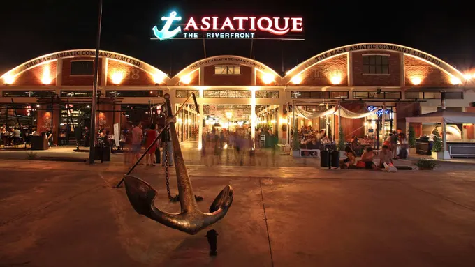 chơi đêm ở bangkok: asiatique the riverfront