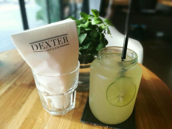 nước chanh tại dexter cafe