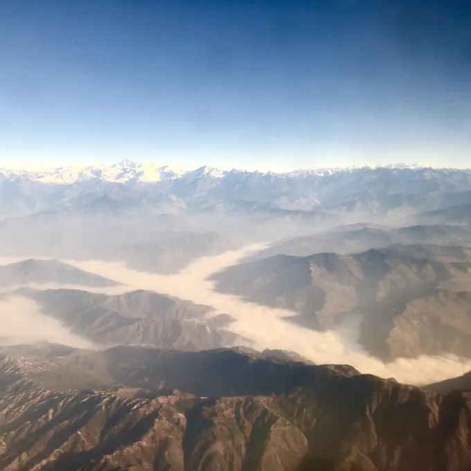 du lịch nepal: everest mountain flight