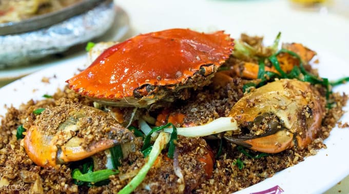 thưởng thức cua under bridge ở hong kong