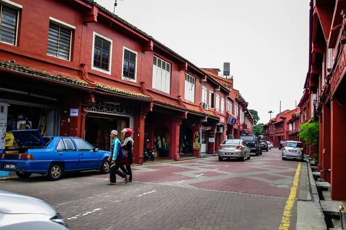 du lịch malacca - con đường màu đỏ đặc trưng