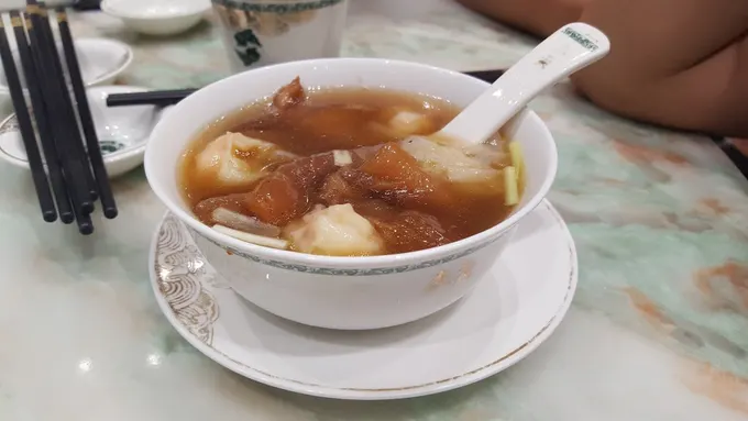 lịch trình du lịch hong kong: món soup của người bản địa