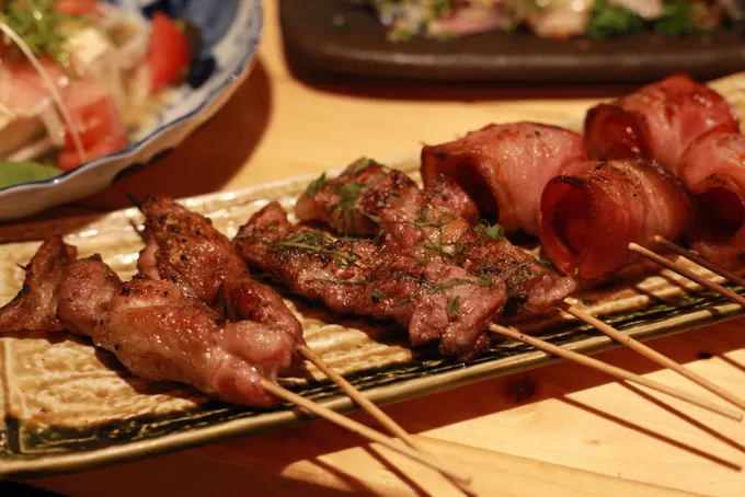 otaru rakuten là một nhà hàng có tiếng trong nền ẩm thực hokkaido